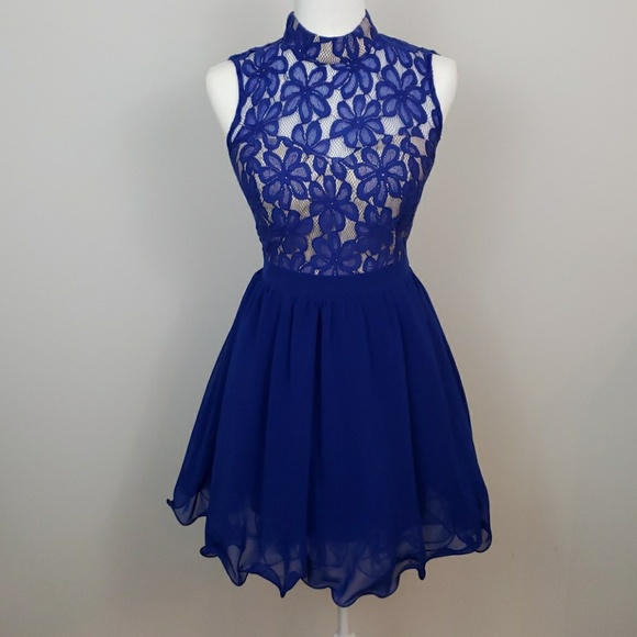 Chi Chi London Dresses & Skirts - Chi Chi London EUC Blue Halter Dress Size 12